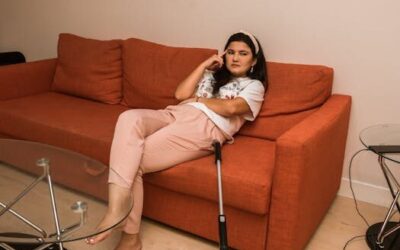 Cómo andar con muletas correctamente